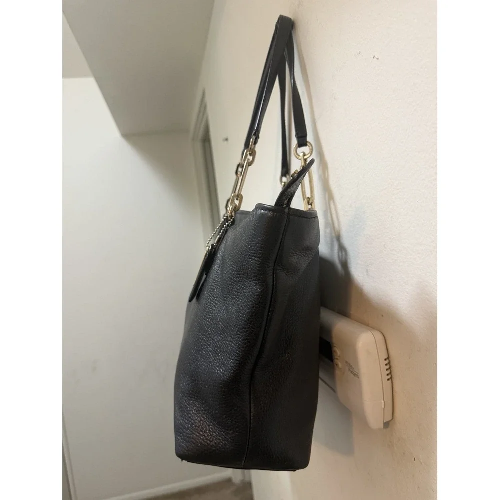 COACH 26769 Madison Black Pebbled Leather Tote Bag, Gold Tone Hardware, 2 TAGS